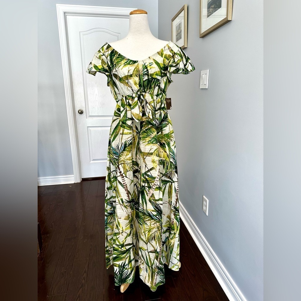 Taylor Green Floral Maxi Summer Dress With Flutter Sleeves - Size 8